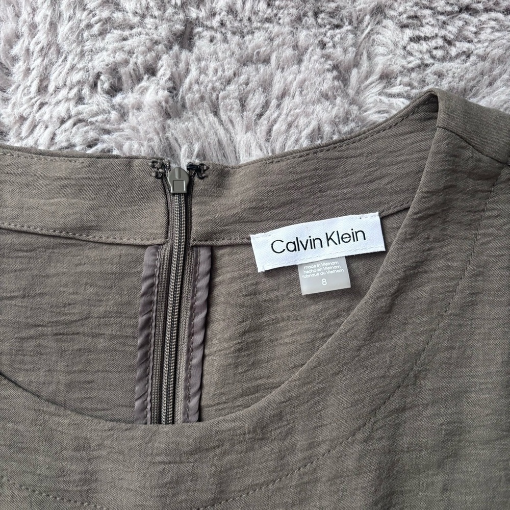 Calvin Klein olive green sleeveless tie waist wide leg jumpsuit size 8 - Picture 3 of 9